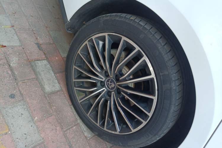 Used BYD Han 2020 EV Long-Range Luxury Model
