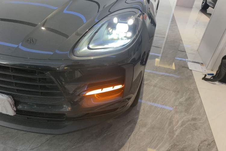 Used Porsche Macan 2020 Macan 2.0T