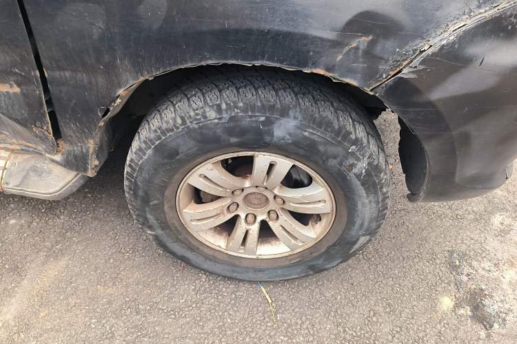 Used Foton Tunland 2015 2.8T E5 Diesel 2WD Comfort Edition BJ493ZLQ4