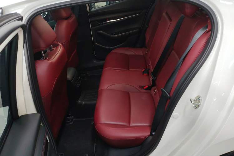Used Mazda 3 Axela 2023 2.0L Automatic ZhiZhen Edition Left Rear Seat
