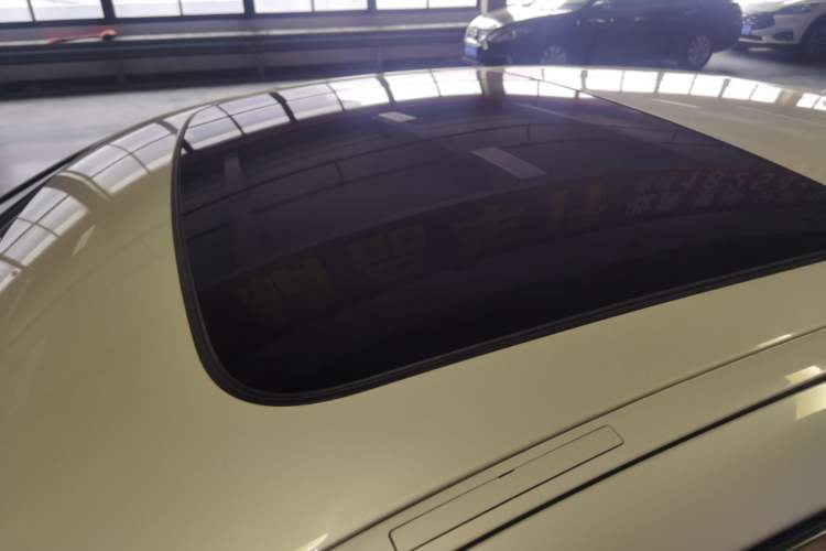 Used BMW 5 Series (Import) 2015 520i Elegant Edition