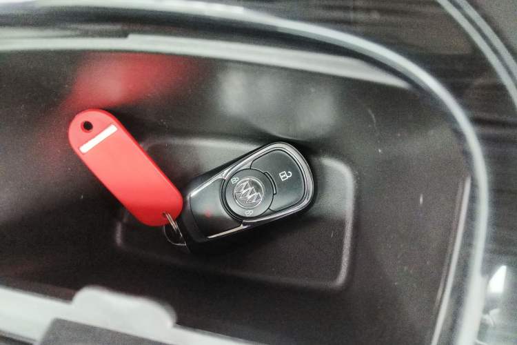 Used Buick Envision 2015 20T Two-Wheel-Drive Elite Model