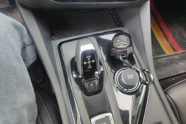 Used Lynk & Co 03 2022 2.0TD DCT GenioPlus Gear Lever