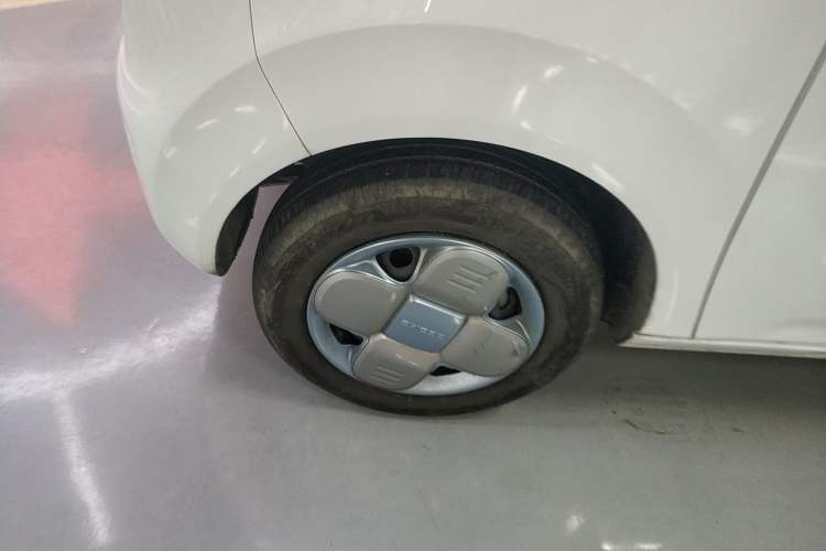 Used Geely Galaxy Panda 2023 Panda Mini 200km Endurance Bear
