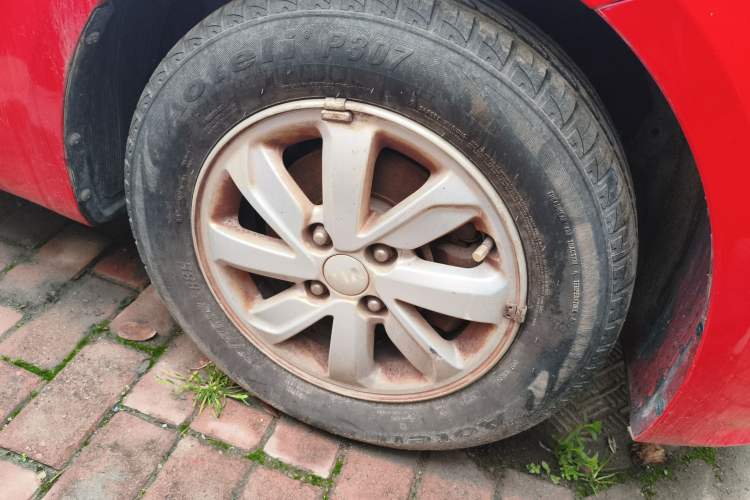 Used Kia K2 2015 Sedan 1.4L MT GLS