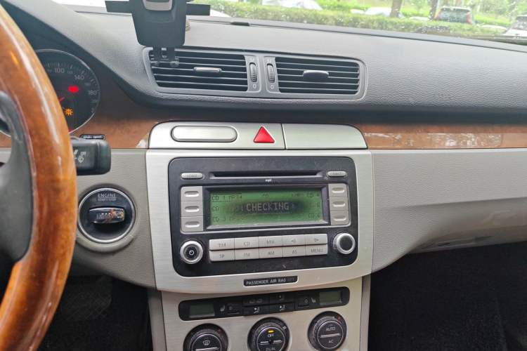 Used Volkswagen Magotan 2007 3.2 Luxury Model