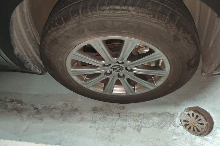 Used Lexus NX 2020 200 Front-Wheel Drive Vmotion Edition China VI Standard Right Front Wheel Hub