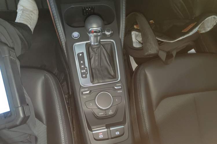 Used Audi Q2L 2020 35 TFSI Fashionable and Elegant Model
