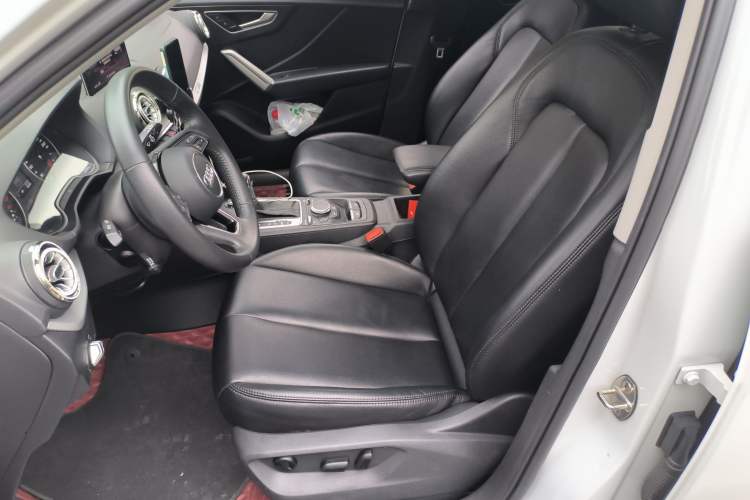 Used Audi Q2L 2021 35 TFSI Progressive Dynamic Edition
