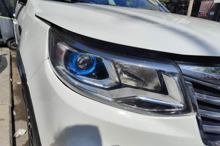 Used FORTHING Joyear X6 2017 Enjoy Series 1.5T CVT Luxury Model
