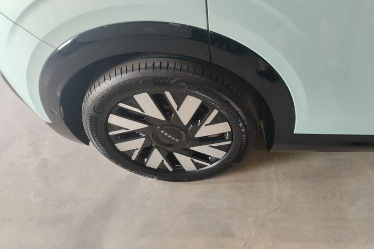 Used Zeekr MIX 2025 Long-Range Intelligent Driving Edition
