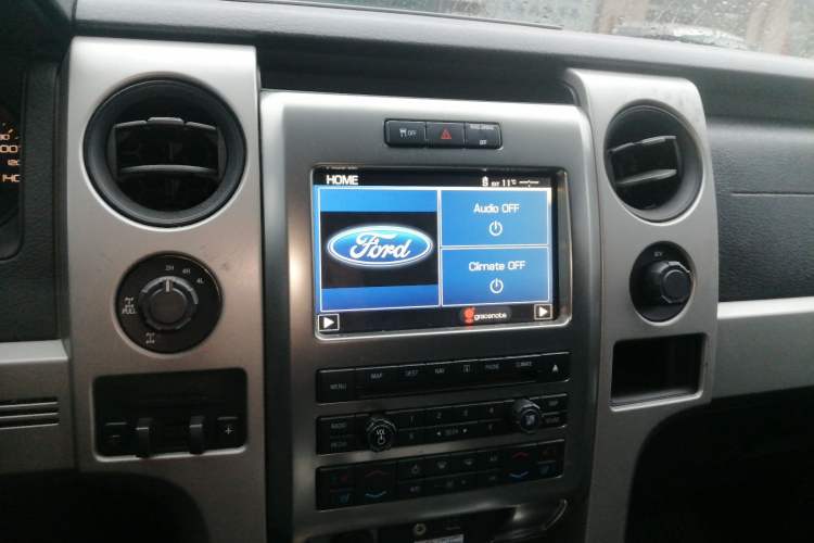Used Ford F-150 Raptor 2011 6.2L SVT Raptor SuperCrew Audio And AC Panel