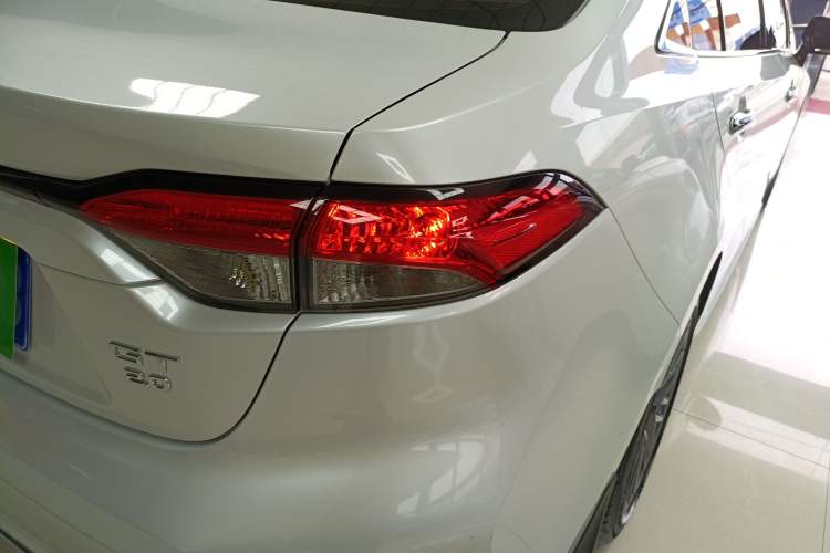 Used Toyota Levin 2023 Revised Version 2.0L Premium Edition