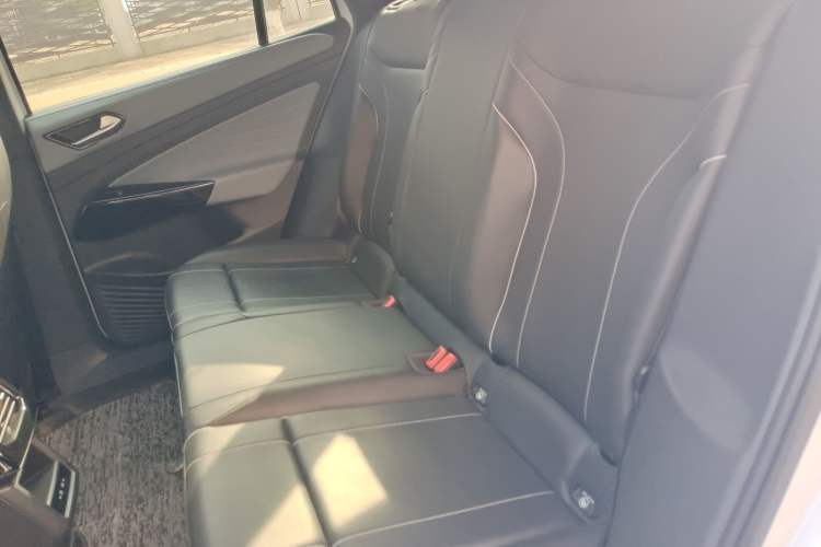Used Volkswagen ID.4 X 2023 Upgraded Model Pure Long-Range Version Left Rear Seat