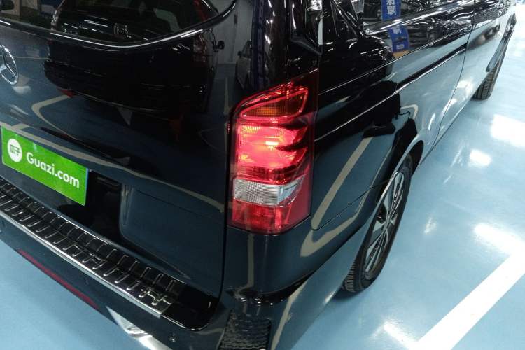 Used Mercedes-Benz Vito 2021 2.0T Business Version 7 Seats