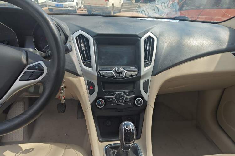 Used Chery Arrizo 7 2015 1.6L Manual ZhiShang Edition
