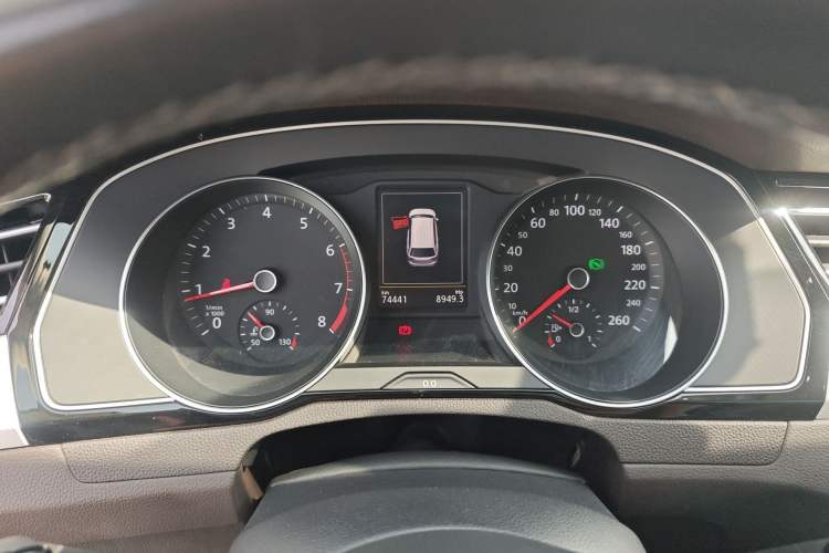 Used Volkswagen Variant 2017 380TSI Two-Wheel Drive Comfort Edition