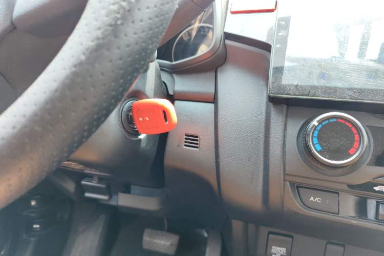 Used Honda Fit 2016 1.5L LXS CVT Comfort Sunroof Version Vehicle Key