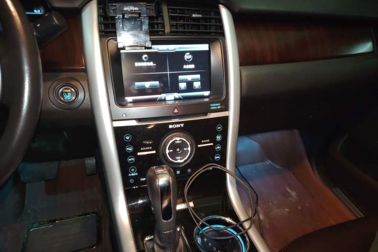 Used Ford Edge 2012 2.0T Zunrui Trim Audio And AC Panel