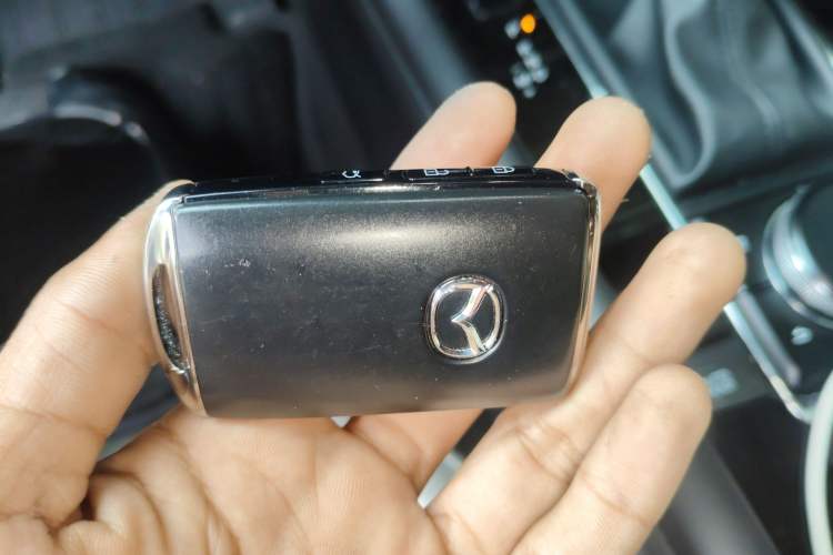 Used Mazda 3 Axela 2020 2.0L X Compression Ignition Prestige Version