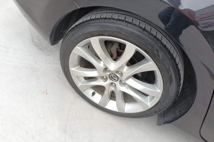 Used Mazda Atenza 2014 2.5L Blue Sky Prestige Edition
