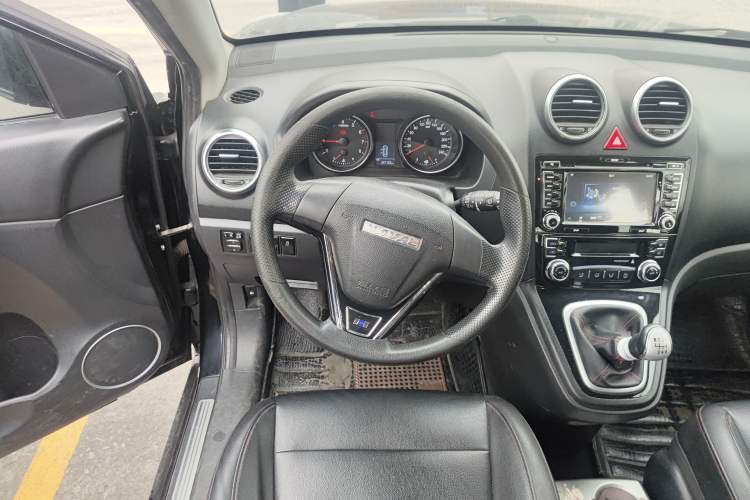 Used Haval H6 2016 Upgraded Model 1.5T Manual Two-Wheel Drive Urban Version