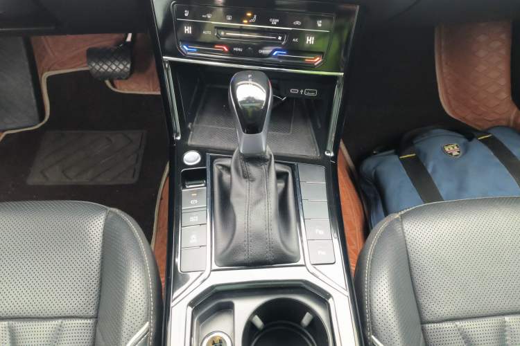 Used Volkswagen Passat 2022 330TSI Luxury Edition
