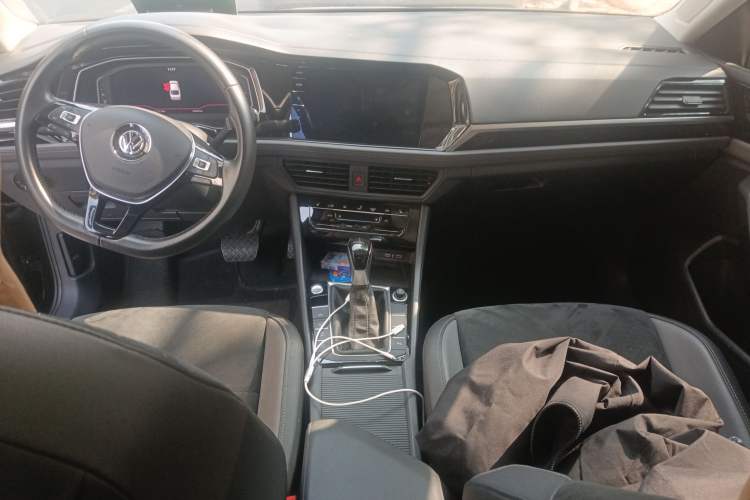 Used Volkswagen Sagitar 2021 280TSI DSG Luxury Smart Connectivity Edition
