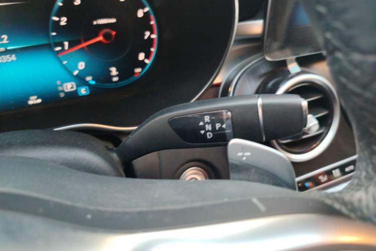 Used Mercedes-Benz C-Class 2021 C 200 L Fashion Edition Sport Version Gear Lever