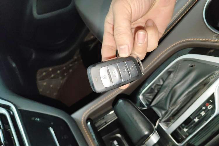 Used CHANGAN CS35PLUS 2018 1.6L Automatic Changlian Edition China V Standard