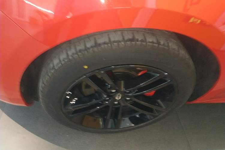 Used Hima AITO M5 2025 Extended-Range Ultra All-Wheel-Drive Version Exterior 4