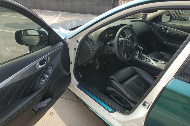 Used Infiniti Q50L 2015 2.0T Sport Edition