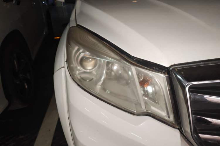 Used Great Wall Wingle 6 2017 2.4L Gasoline 4x4 Elite Version 4G69
