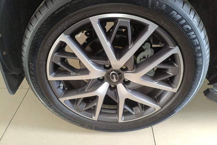 Used GAC Trumpchi GS8 2022 Linghang Series 2.0 TGDI Two-Wheel-Drive Luxury Smart Connectivity Version (7 Seats)
