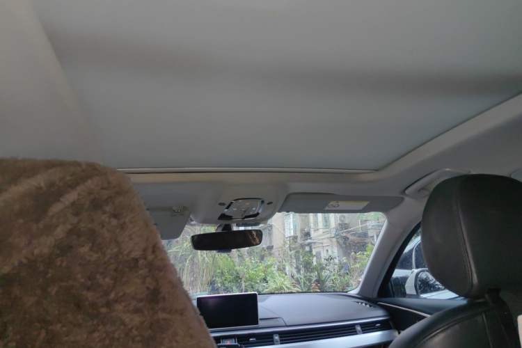 Used Audi A4L 2019 40 TFSI Fashion Edition China VI Emission Standard
