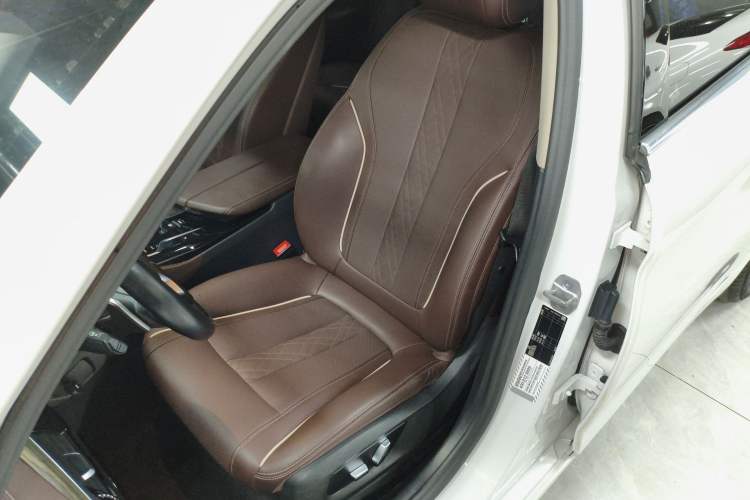 Used BMW 5 Series 2022 Updated 530Li Leading Edition Luxury Package
