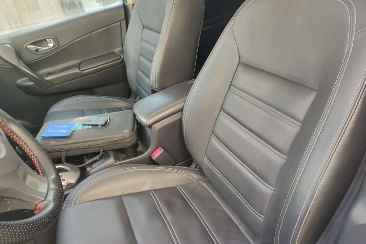 Used Renault Koleos 2013 2.5L Two-Wheel Drive Comfort Edition