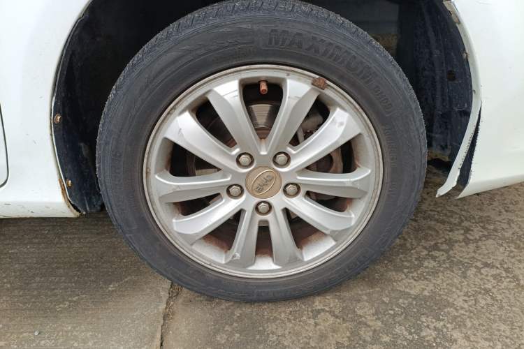 Used BYD Surui 2012 1.5L Manual Luxury Version