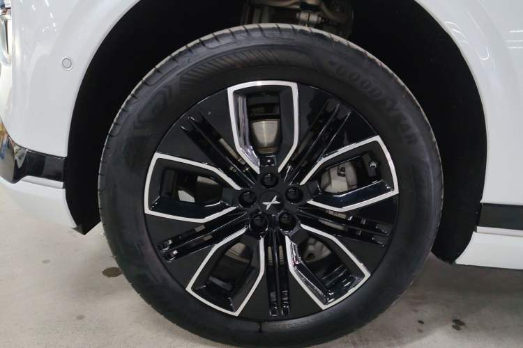 Used XPeng G9 2025 625 Long-Range Max
