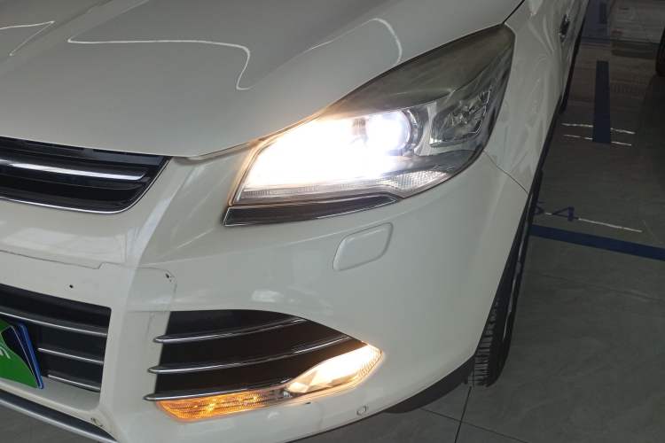 Used Ford Kuga 2013 2.0L GTDi Four-Wheel Drive Premium Model