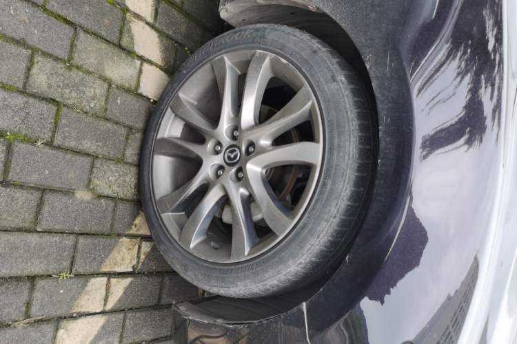 Used Mazda Atenza 2015 2.5L Blue Sky Prestige Edition
