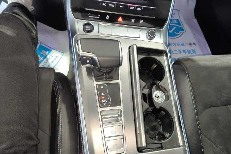 Used Audi A7L 2024 45 TFSI Luxury Edition
