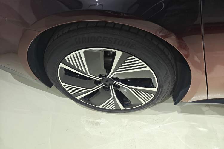 Used Nio ET7 2024 75 kWh Executive Edition
