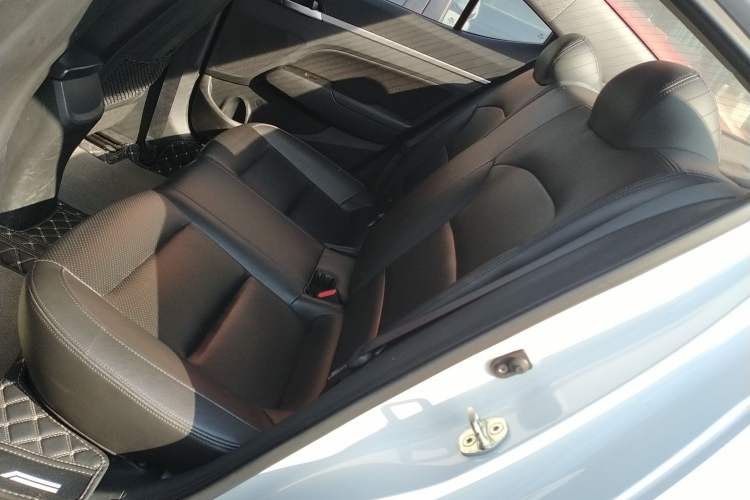 Used Hyundai Elantra (6th Generation / Lingdong) 2016 1.6L Automatic ZhiXuan – Elite Version