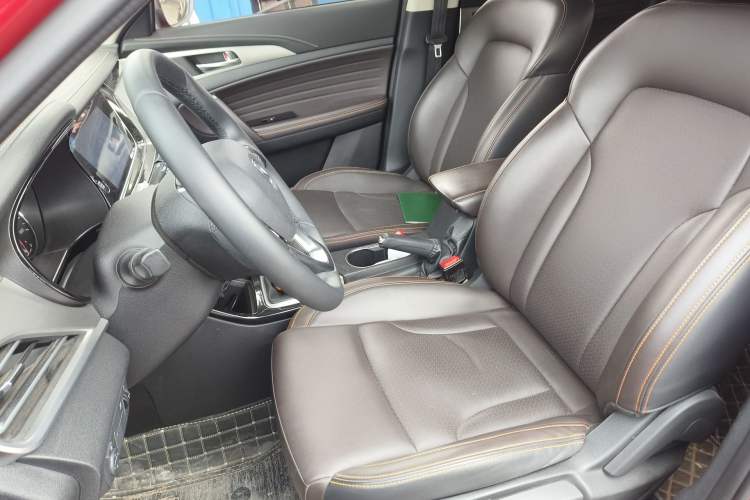 Used CHANGAN CS35PLUS 2018 1.6L Manual Changlian Edition China V Standard