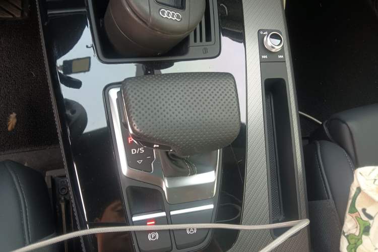 Used Audi Q5L 2024 45 TFSI Luxury Dynamic Model