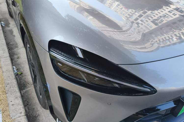 Used Xiaomi Auto YU7 2025 Ultra-Long Range High-Performance All-Wheel-Drive Max Edition