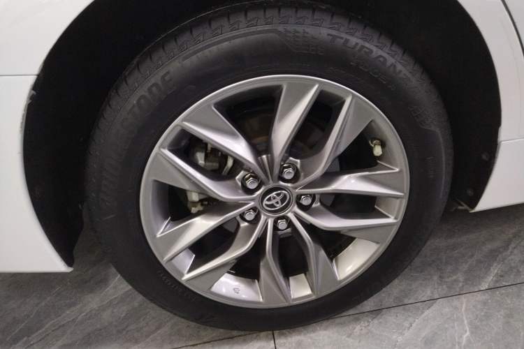 Used Toyota Avalon 2019 2.0L Luxury Edition China VI Standard