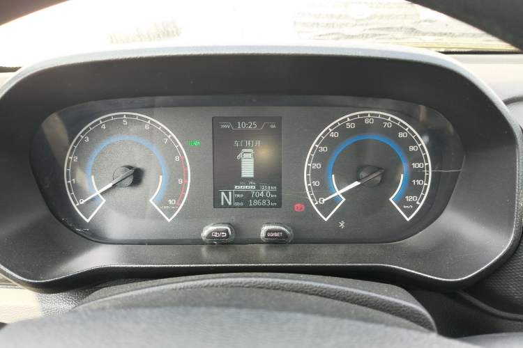 Used Karry Xiaoxiang X7 2024 AVIC Battery (3815 Cargo Box) Side-Panel Truck – Deluxe Model Instrument Cluster