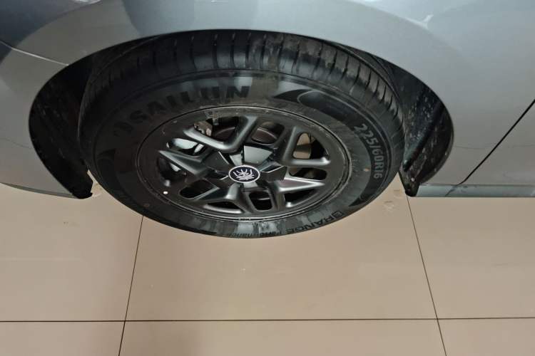 Used BYD Qin PLUS 2025 DM-i Smart Drive 55KM Leading Model Exterior 4